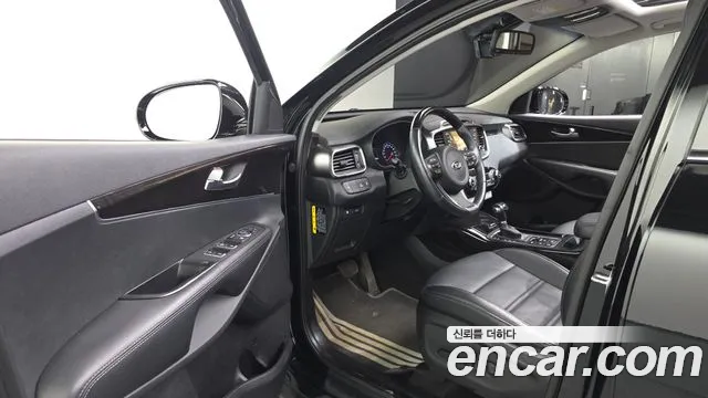 Kia Sorento 2015 thumb 10