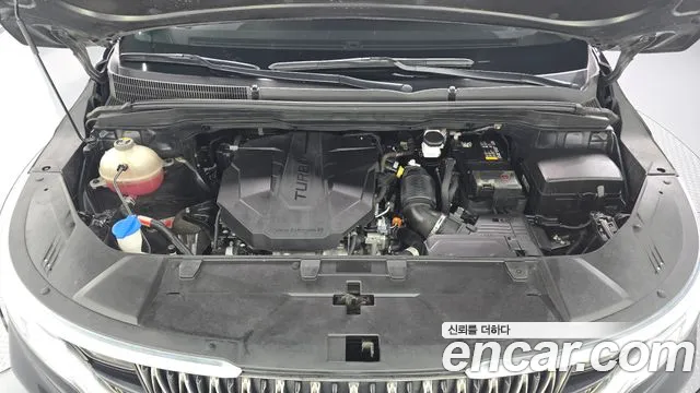Kia Carnival 2021 thumb 5