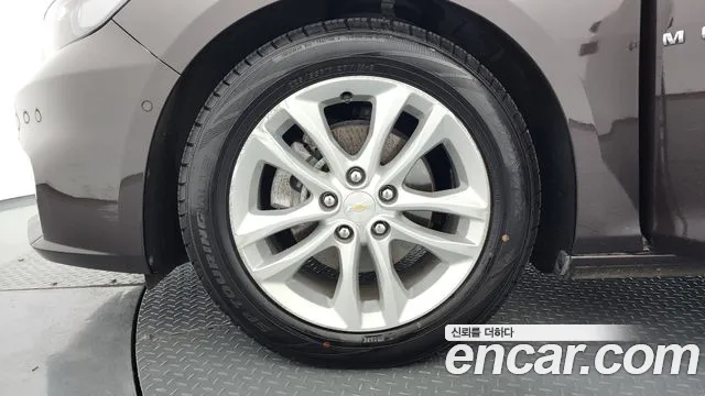 ChevroletGMDaewoo Malibu 2016 thumb 5