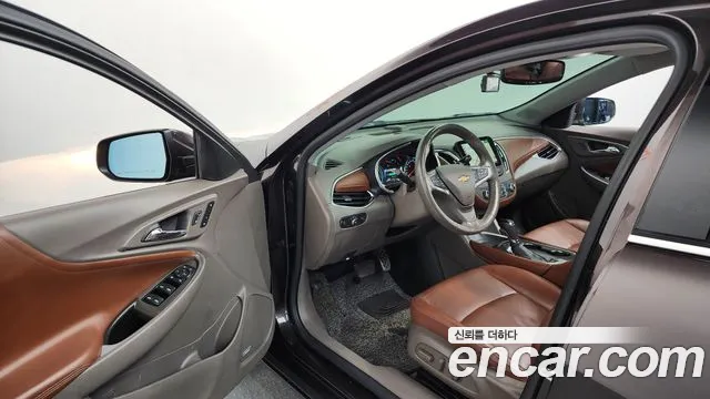 ChevroletGMDaewoo Malibu 2016 thumb 10