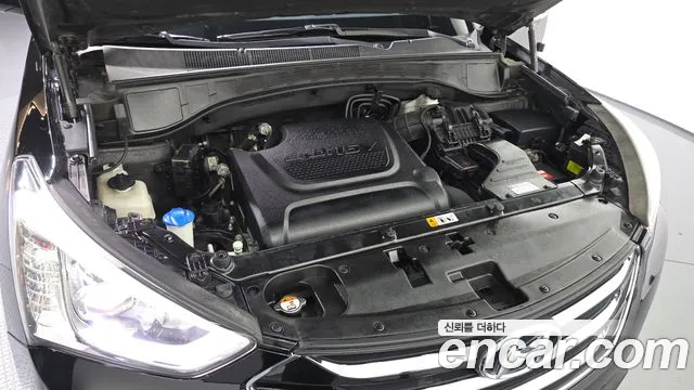 Hyundai Santa Fe 2013 thumb 6