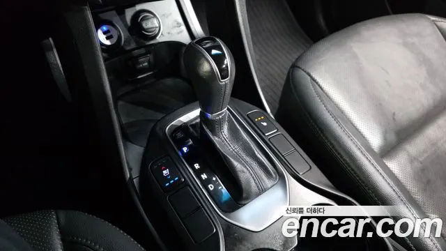 Hyundai Santa Fe 2013 thumb 9