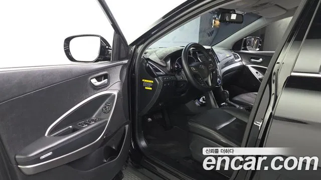 Hyundai Santa Fe 2013 thumb 10