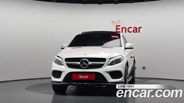 Mercedes-Benz GLE 2018 thumb 2