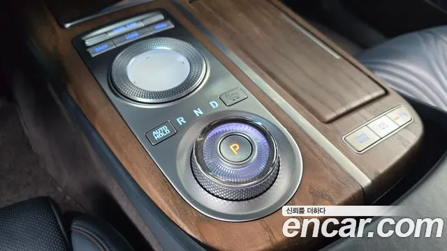 Genesis G80 2021 thumb 9