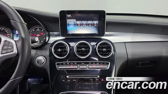 Mercedes-Benz C-Класс 2016 thumb 12