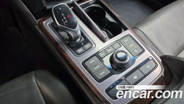 Hyundai Equus 2013 thumb 9