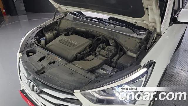 Hyundai Santa Fe 2016 thumb 6