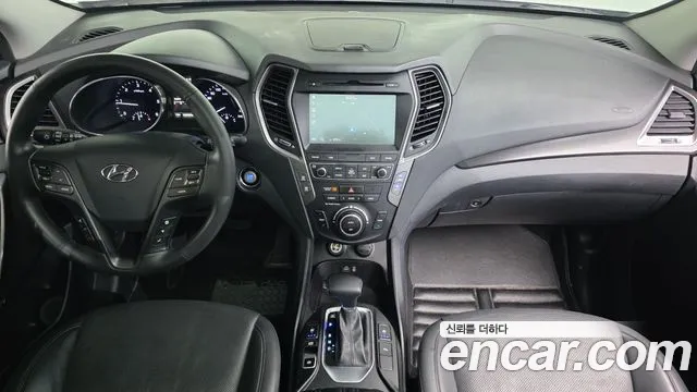 Hyundai Santa Fe 2016 thumb 7