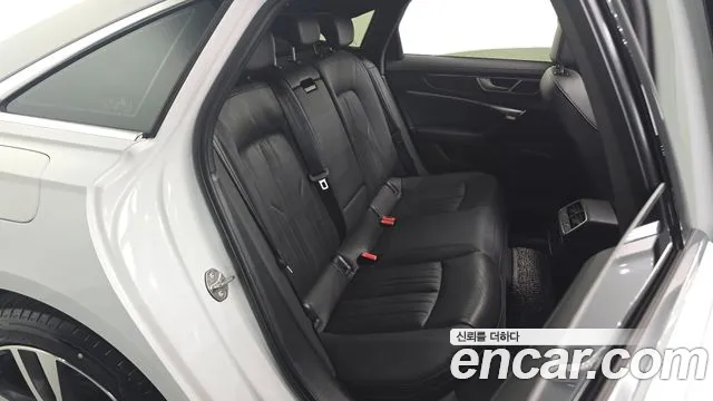 Audi A6 2023 thumb 12