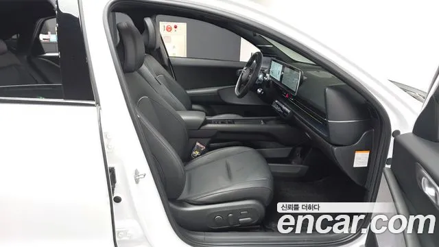 Hyundai IONIQ 6 2024 thumb 10