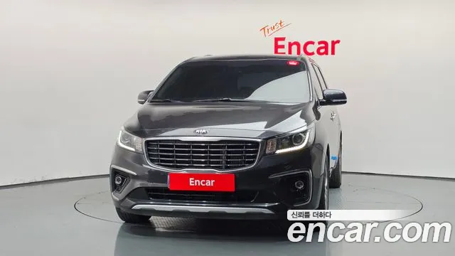 Kia Carnival 2020 thumb 3
