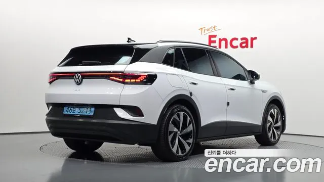 Volkswagen ID.4 2022 thumb 2