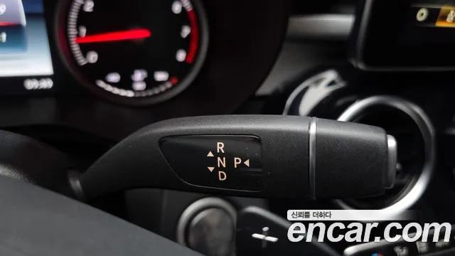 Mercedes-Benz C-Класс 2017 thumb 9