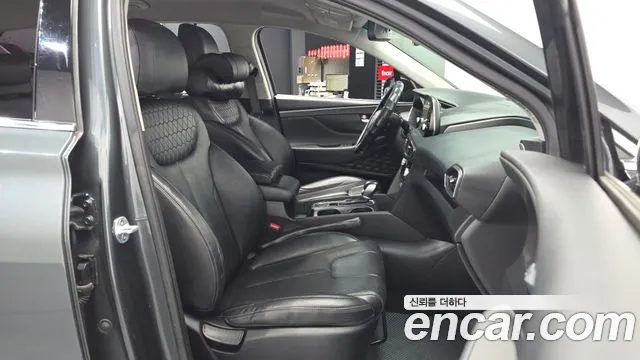 Hyundai Santa Fe 2018 thumb 10