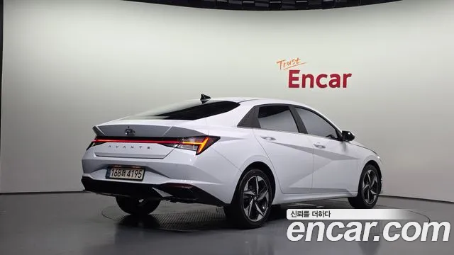 Hyundai Avante 2022 thumb 2