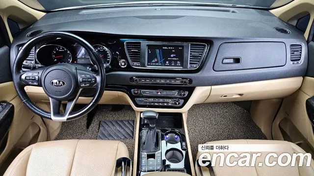 Kia Carnival 2019 thumb 7