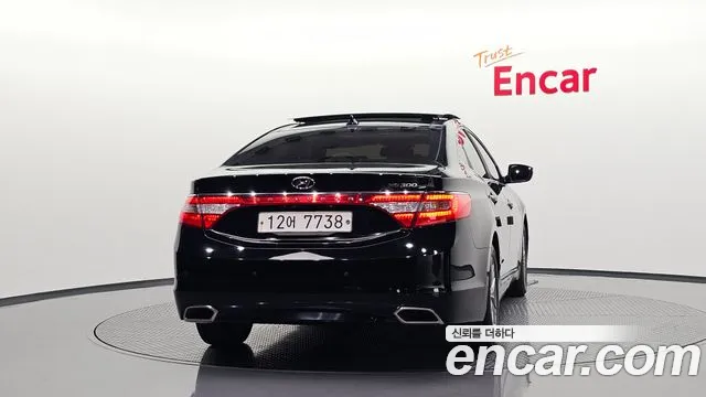 Hyundai Grandeur 2014 thumb 4