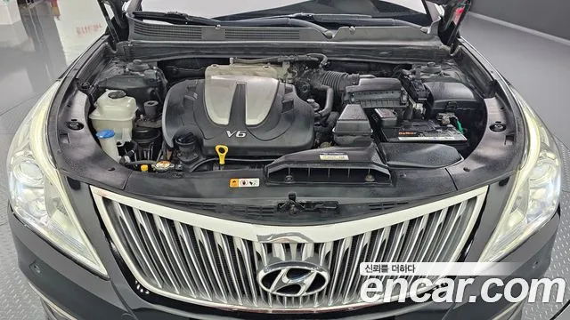 Hyundai Grandeur 2014 thumb 6