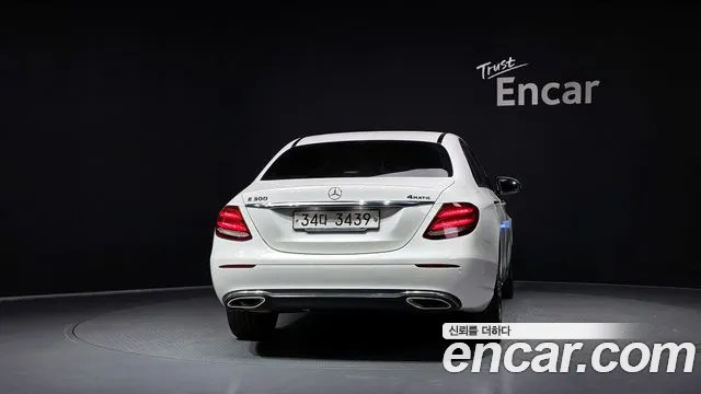 Mercedes-Benz E-Класс 2018 thumb 4