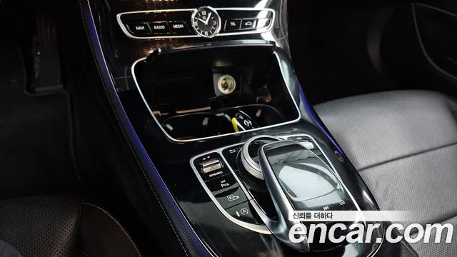 Mercedes-Benz E-Класс 2018 thumb 9