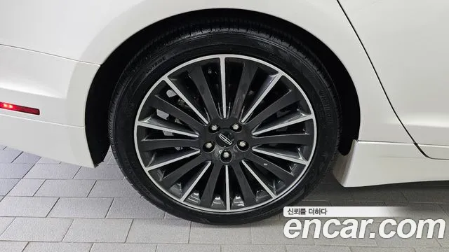 Lincoln MKZ 2015 thumb 5