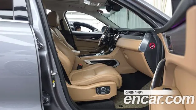 Jaguar F-Pace 2022 thumb 11