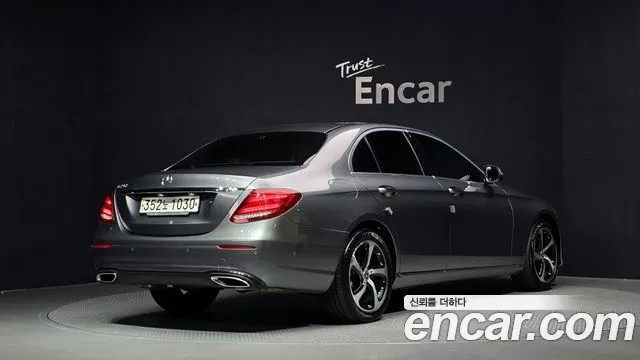 Mercedes-Benz E-Класс 2019 thumb 2