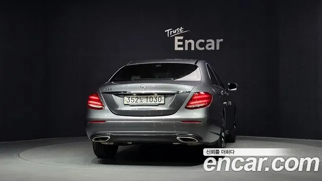 Mercedes-Benz E-Класс 2019 thumb 4