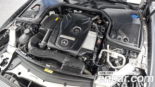 Mercedes-Benz E-Класс 2019 thumb 6