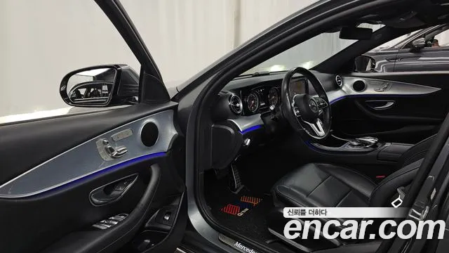 Mercedes-Benz E-Класс 2019 thumb 10