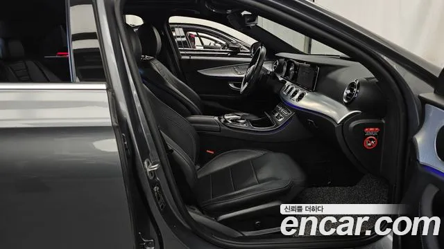 Mercedes-Benz E-Класс 2019 thumb 11