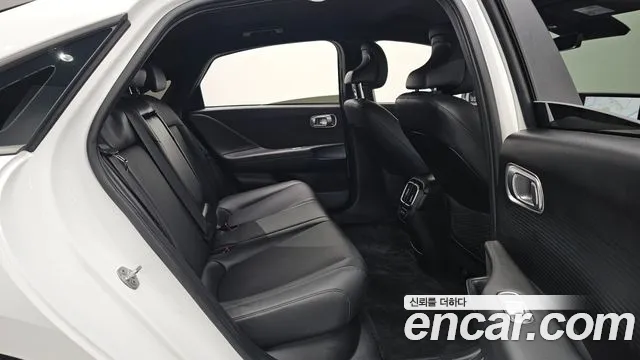 Hyundai IONIQ 6 2024 thumb 10