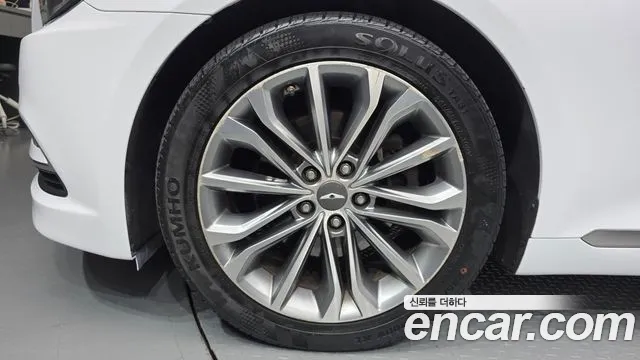 Hyundai Genesis 2016 thumb 5