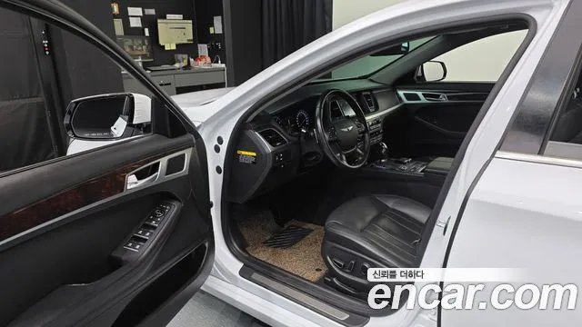 Hyundai Genesis 2016 thumb 10