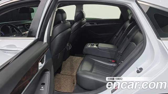 Hyundai Genesis 2016 thumb 12