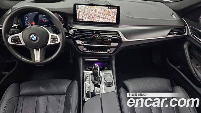 BMW 5-Series 2023 thumb 7