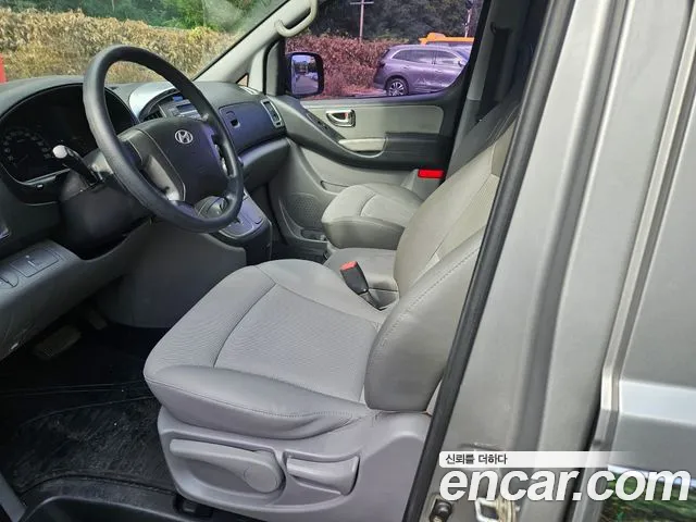 Hyundai Starex 2010 thumb 5