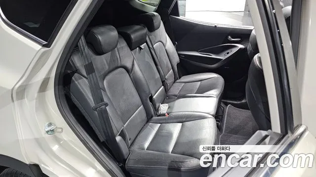 Hyundai Santa Fe 2014 thumb 11