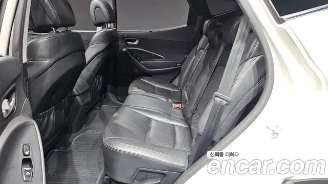 Hyundai Santa Fe 2014 thumb 12