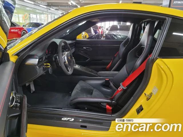 Porsche 911 2015 thumb 10