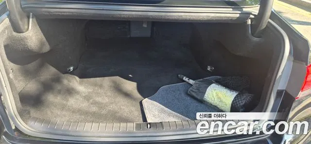 Hyundai Genesis 2016 thumb 8
