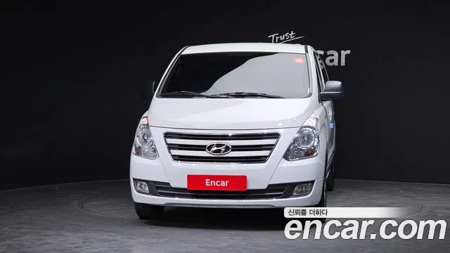 Hyundai Starex 2016 thumb 3