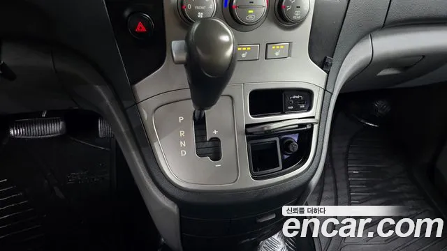 Hyundai Starex 2013 thumb 9