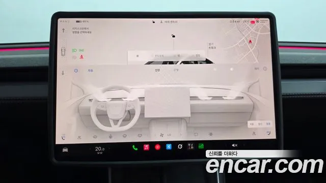 Tesla Model Y 2025 thumb 11