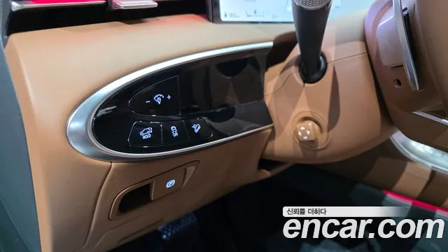 Genesis GV70 2024 thumb 12