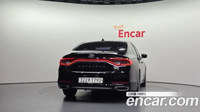 Hyundai Grandeur 2018 thumb 4