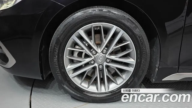 Hyundai Grandeur 2018 thumb 5