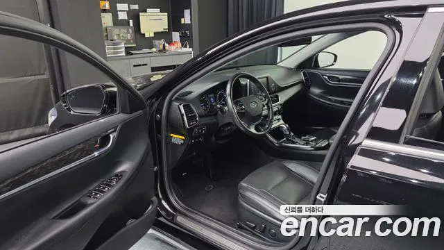 Hyundai Grandeur 2018 thumb 10