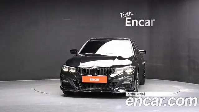 BMW 3-Series 2019 thumb 3